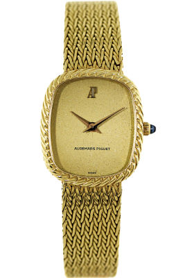 18K Yellow Gold Vintage Oval Manual Circa 1970 at Tourneau